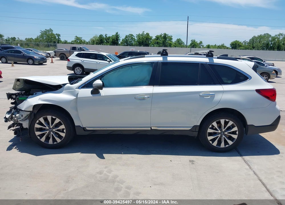 2018 SUBARU OUTBACK 2.5I TOURING VIN: 4S4BSATC8J3211439