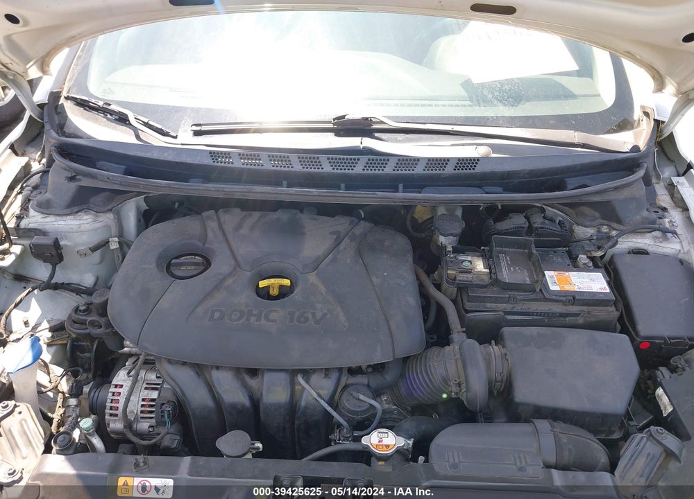 2015 HYUNDAI ELANTRA SE VIN: 5NPDH4AE3FH610756