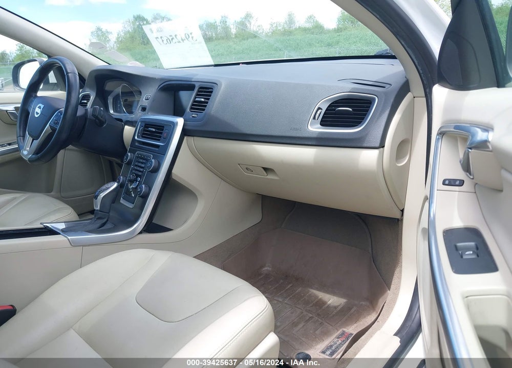 2015 VOLVO S60 T5 PREMIER VIN: YV1612TB7F1308828