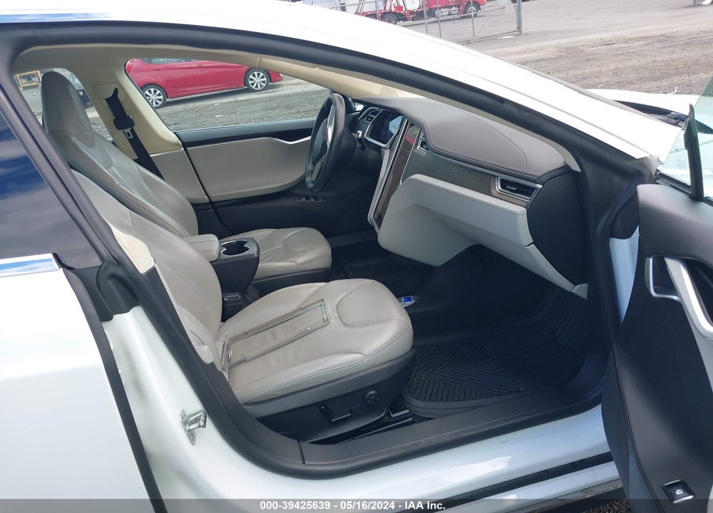 2013 TESLA MODEL S VIN: 5YJSA1DNXDFP18907