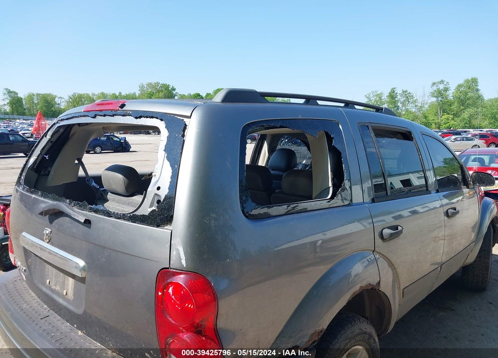 2005 DODGE DURANGO SLT VIN: 1D4HB48N45F560695
