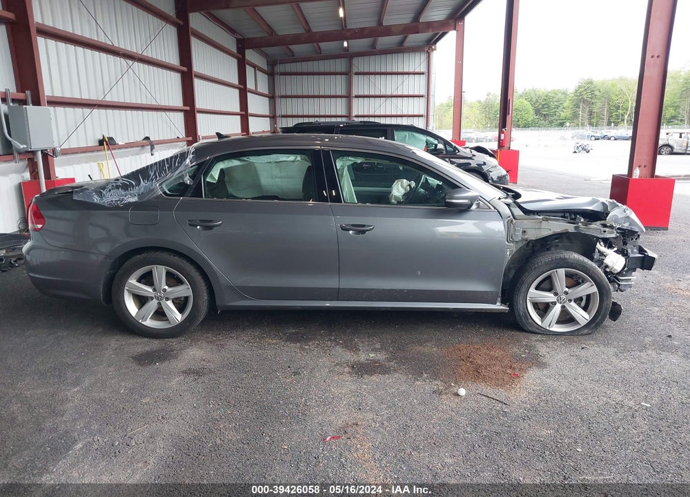 2015 VOLKSWAGEN PASSAT 1.8T LIMITED EDITION VIN: 1VWAT7A30FC105414