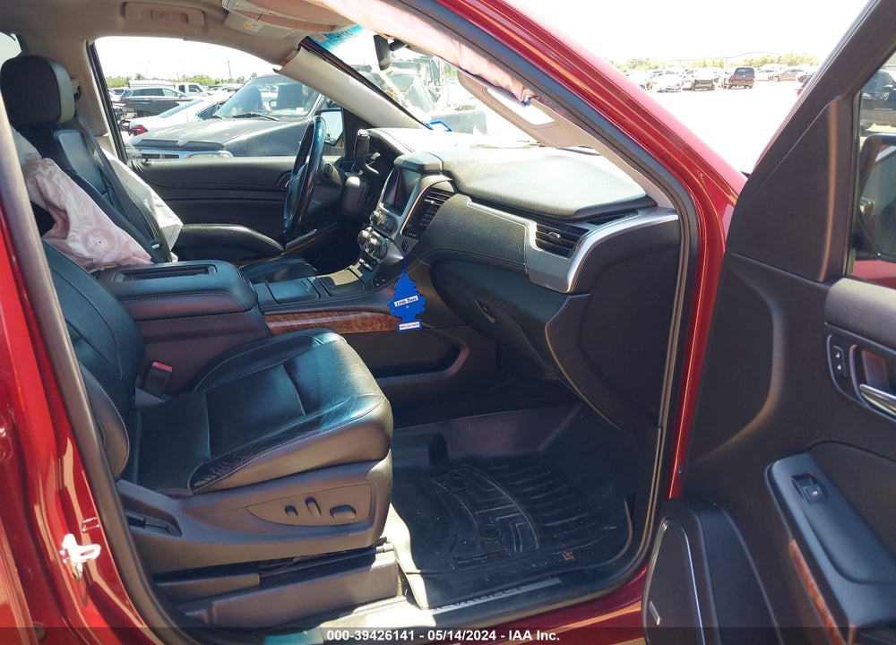 2017 CHEVROLET SUBURBAN PREMIER VIN: 1GNSKJKC6HR158390