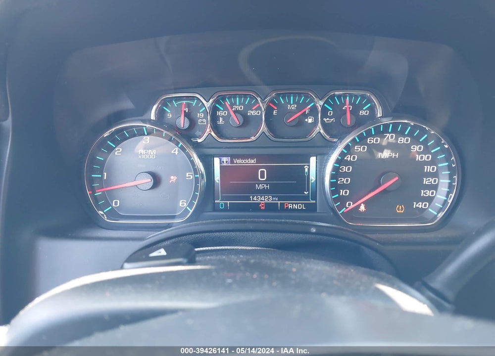 2017 CHEVROLET SUBURBAN PREMIER VIN: 1GNSKJKC6HR158390