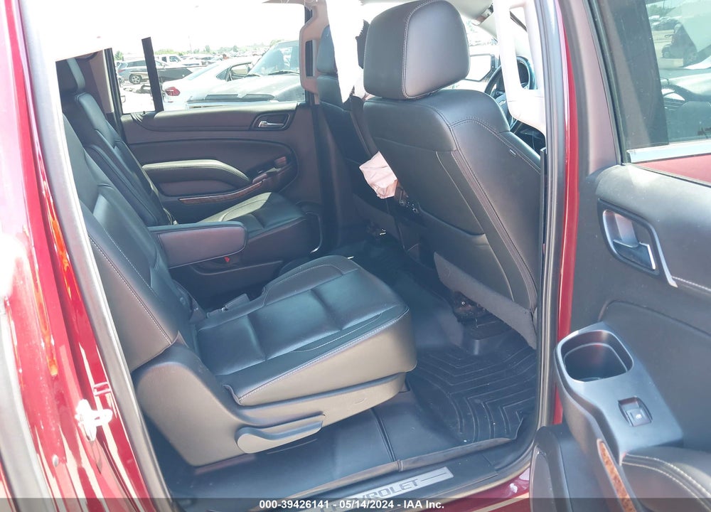 2017 CHEVROLET SUBURBAN PREMIER VIN: 1GNSKJKC6HR158390