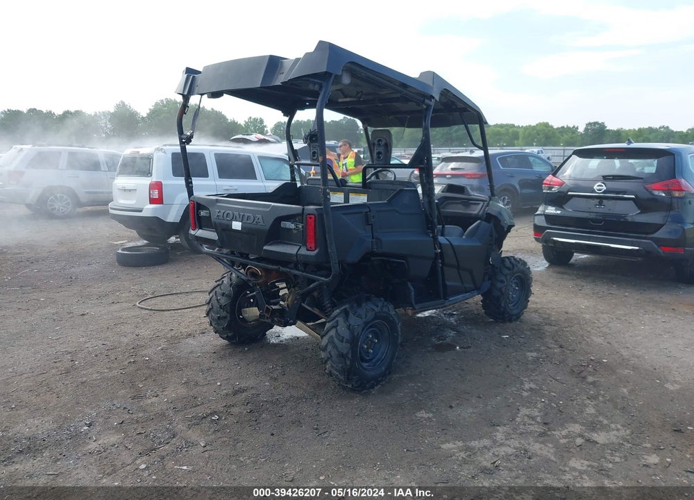 2014 HONDA SXS700 VIN: 1HFVE0202E4001810