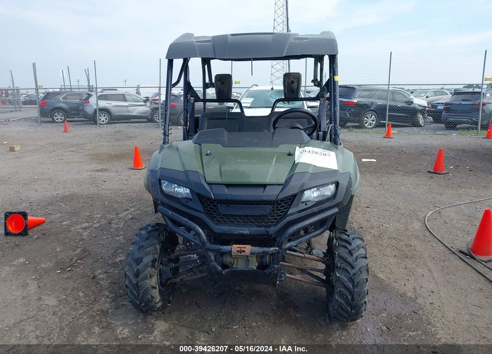 2014 HONDA SXS700 VIN: 1HFVE0202E4001810