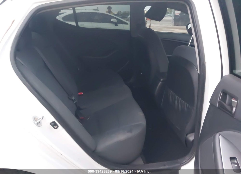 2015 KIA OPTIMA LX VIN: KNAGM4A77F5586985