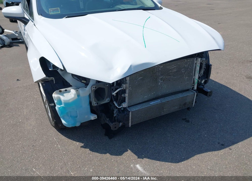 2020 FORD FUSION SE VIN: 3FA6P0HD6LR122370