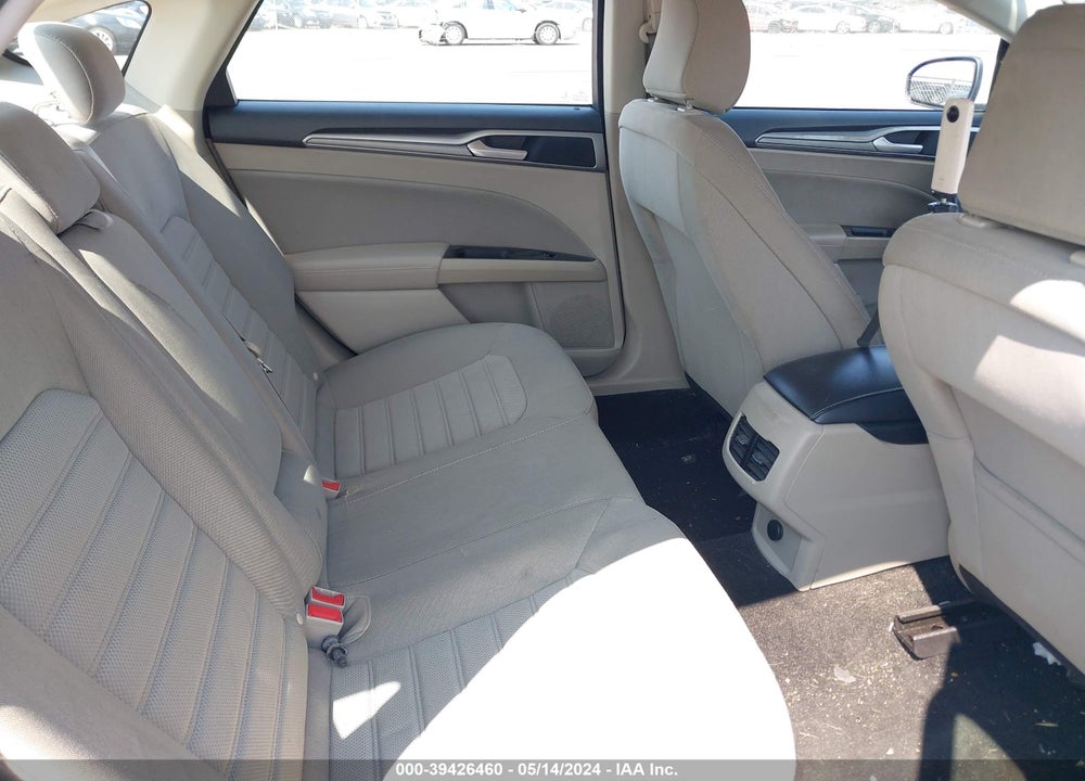 2020 FORD FUSION SE VIN: 3FA6P0HD6LR122370