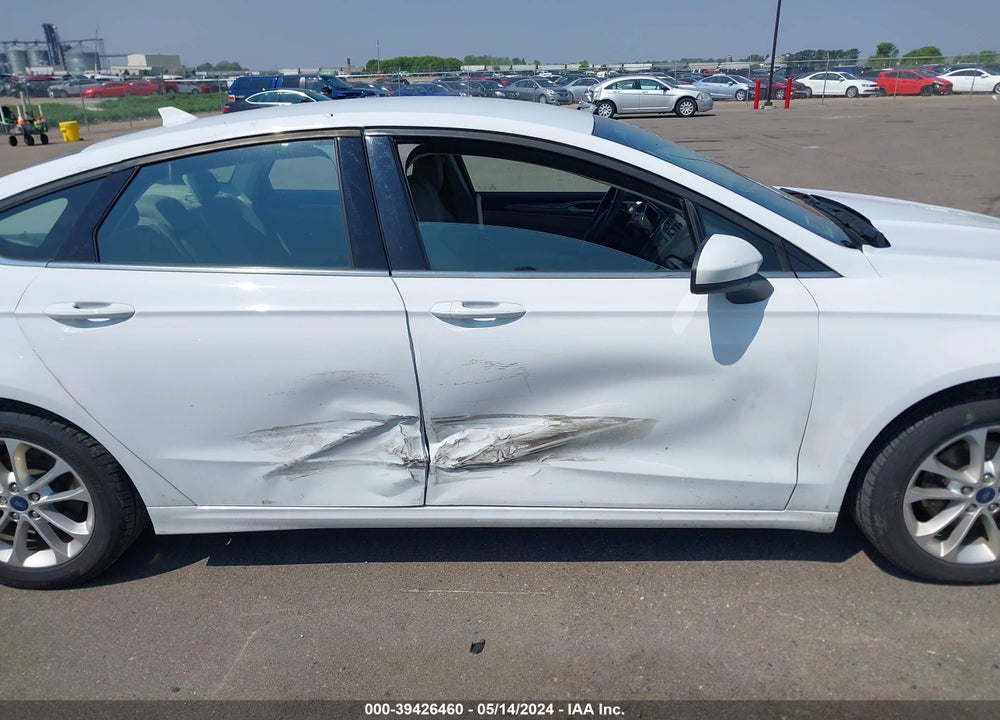 2020 FORD FUSION SE VIN: 3FA6P0HD6LR122370
