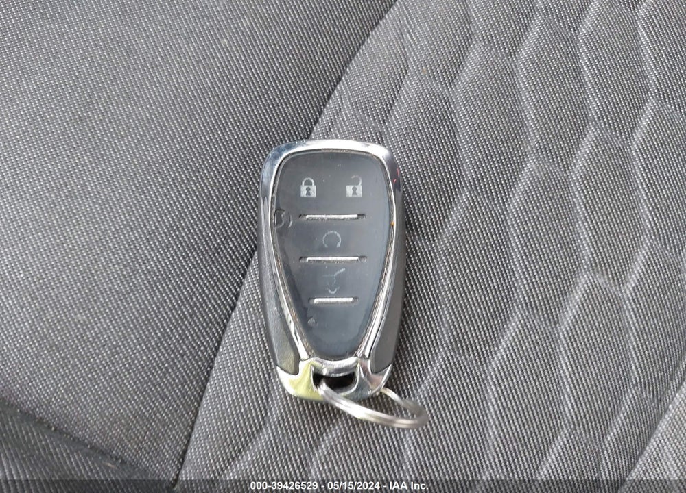 2019 CHEVROLET EQUINOX LT VIN: 2GNAXVEX5K6206340