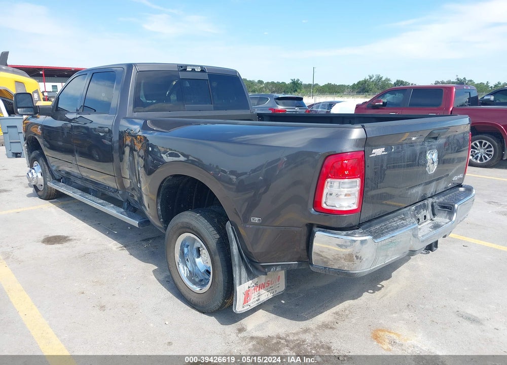 2024 RAM 3500 TRADESMAN  4X4 8' BOX VIN: 3C63RRGL6RG183895