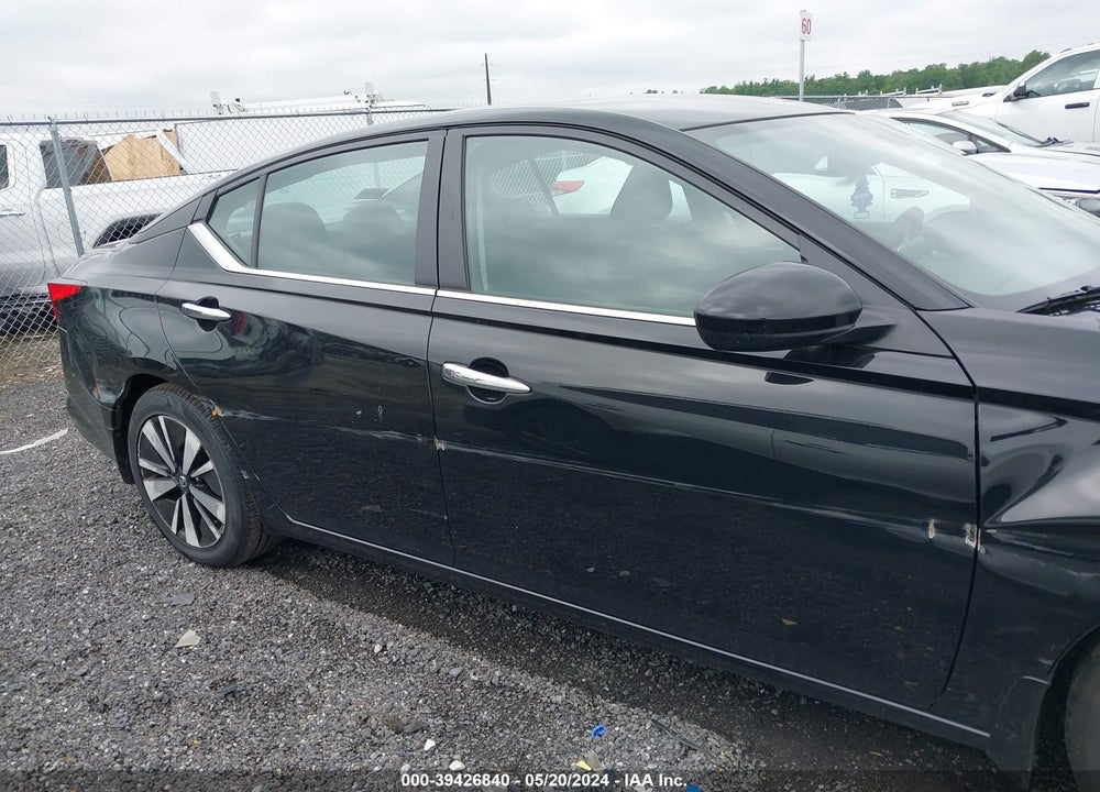 2022 NISSAN ALTIMA SV FWD VIN: 1N4BL4DV4NN335937