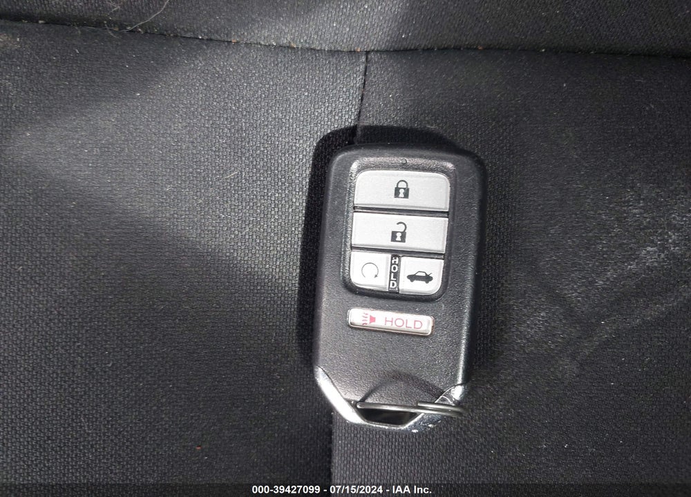 2019 HONDA CIVIC EX VIN: 19XFC1F33KE017636