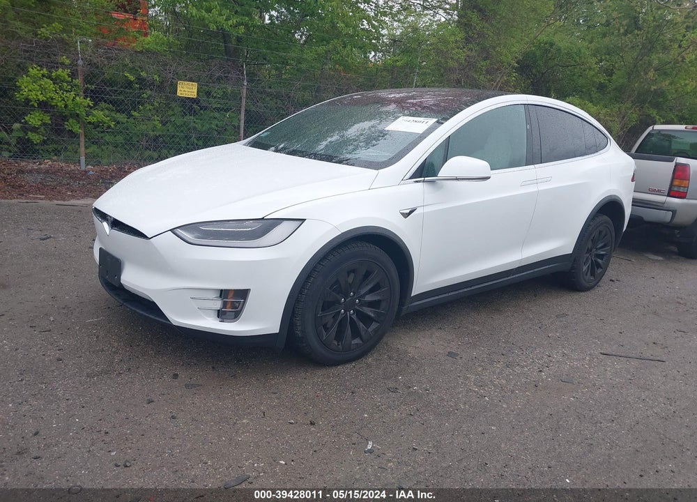 2018 TESLA MODEL X 100D/75D/P100D VIN: 5YJXCBE25JF103638