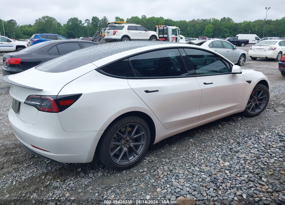 2021 TESLA MODEL 3 STANDARD RANGE PLUS REAR-WHEEL DRIVE VIN: 5YJ3E1EA1MF086027