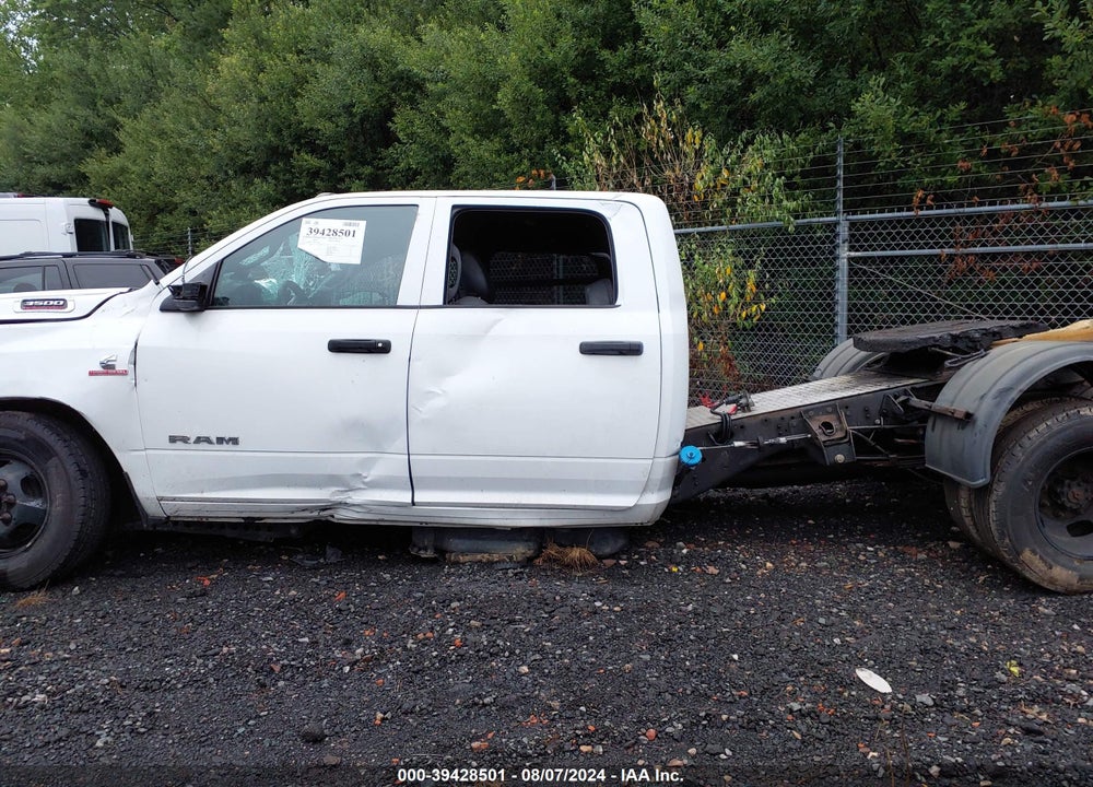 2021 RAM 3500 CHASSIS TRADESMAN/SLT/LAIE/LIMITED VIN: 3C7WRTCL3MG673246