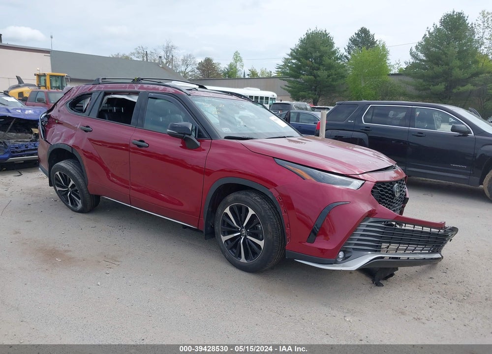 2021 TOYOTA HIGHLANDER XSE VIN: 5TDJZRBH8MS130645