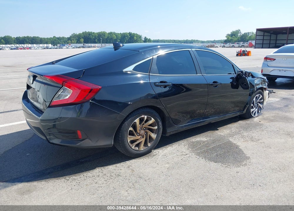 2018 HONDA CIVIC EX VIN: 2HGFC2F78JH574748