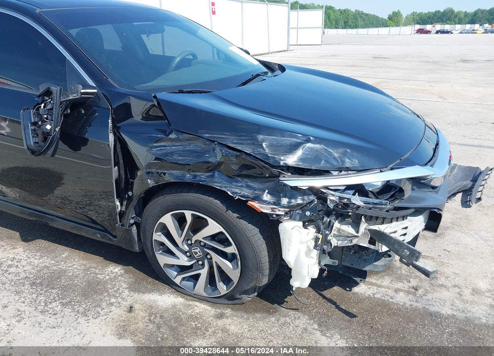 2018 HONDA CIVIC EX VIN: 2HGFC2F78JH574748