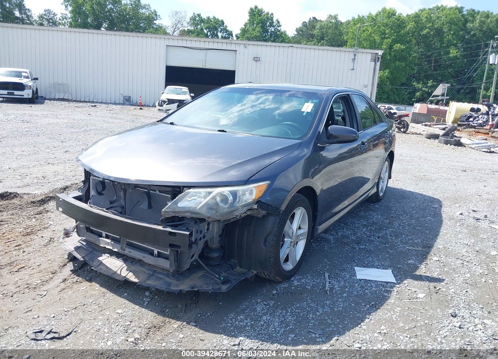 2013 TOYOTA CAMRY SE VIN: 4T1BF1FK3DU227411