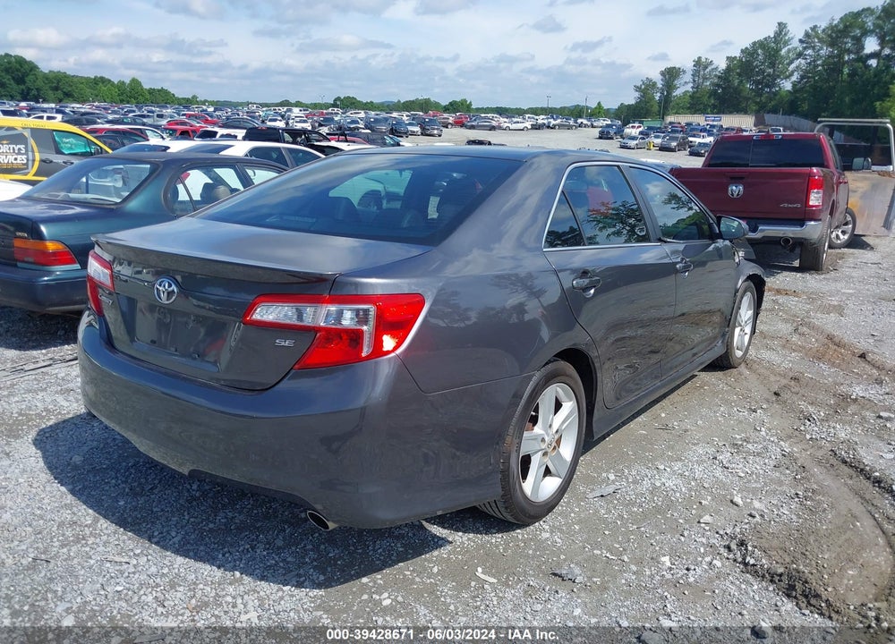 2013 TOYOTA CAMRY SE VIN: 4T1BF1FK3DU227411