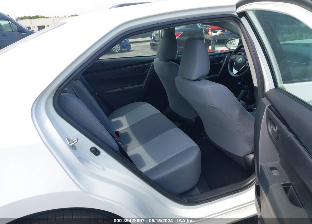 2019 TOYOTA COROLLA L VIN: 2T1BURHE8KC210100