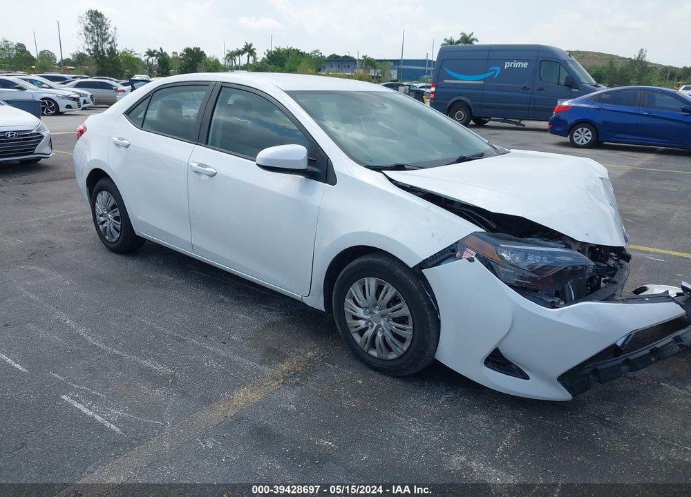 2019 TOYOTA COROLLA L VIN: 2T1BURHE8KC210100