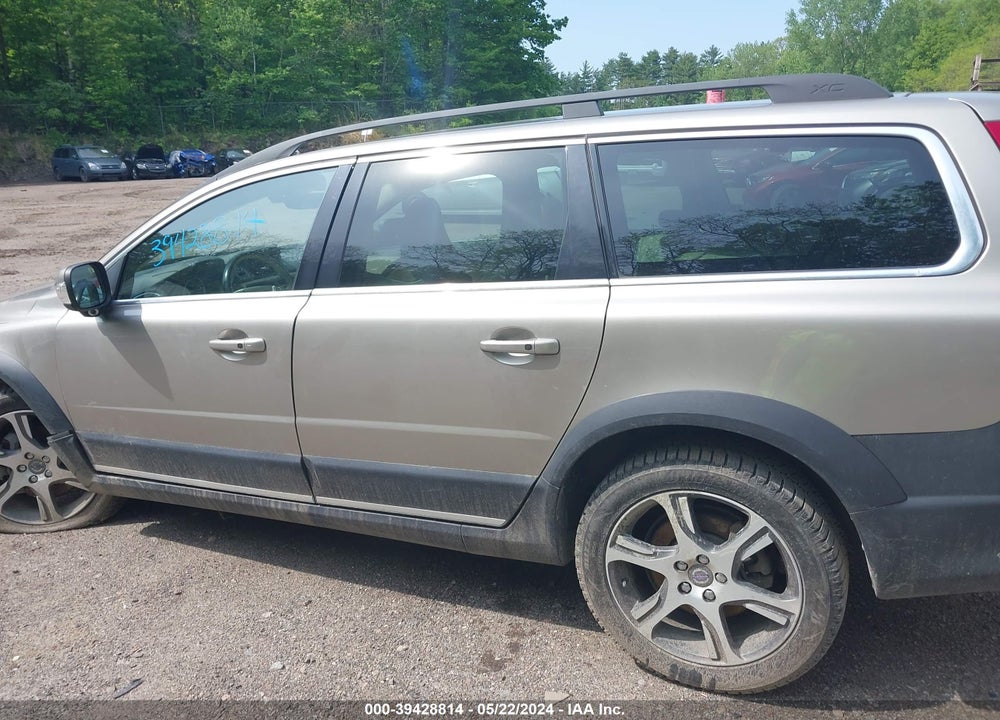 2015 VOLVO XC70 T6 VIN: YV4902NK7F1222788