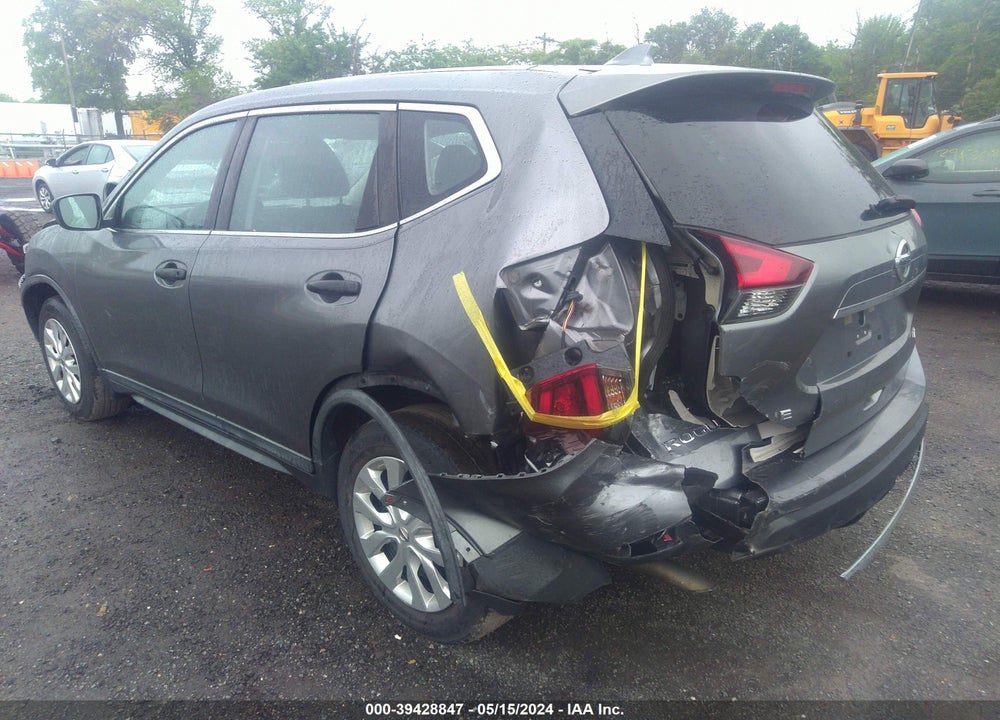2018 NISSAN ROGUE S VIN: KNMAT2MV1JP572507