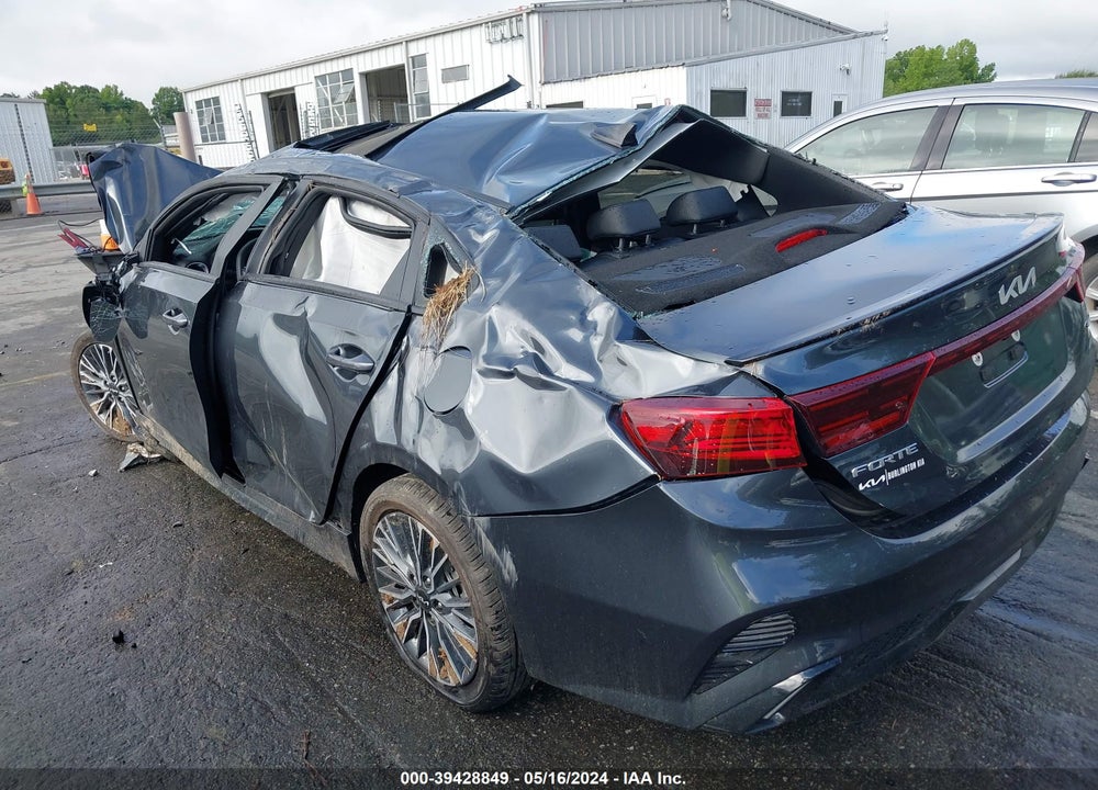 2024 KIA FORTE GT LINE VIN: 3KPF54AD2RE711305