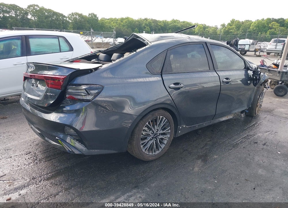 2024 KIA FORTE GT LINE VIN: 3KPF54AD2RE711305