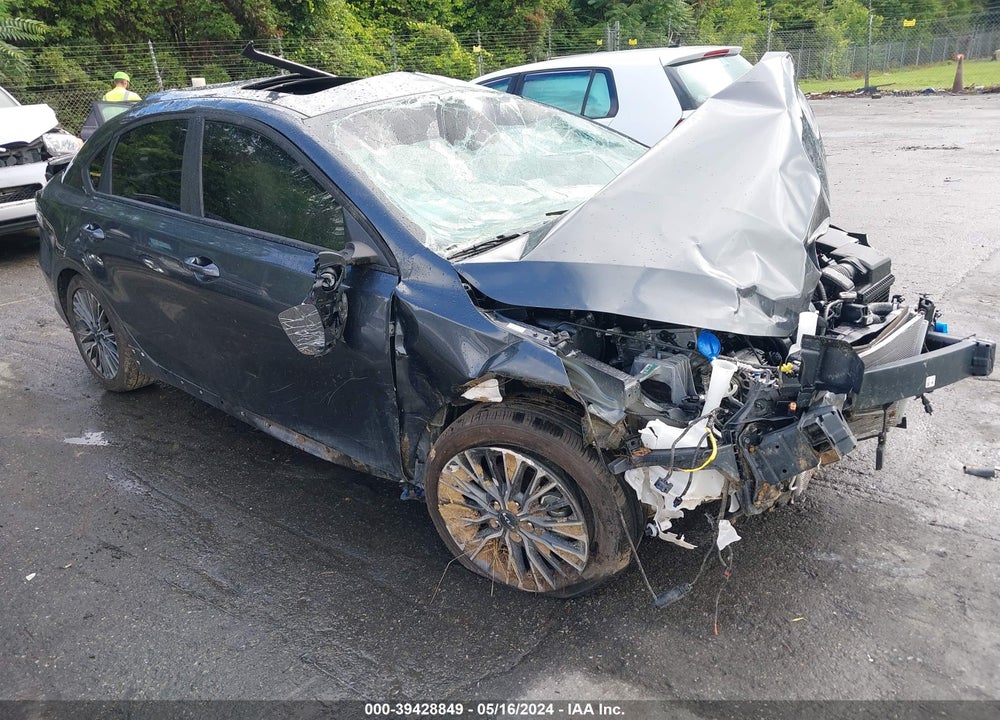 2024 KIA FORTE GT LINE VIN: 3KPF54AD2RE711305