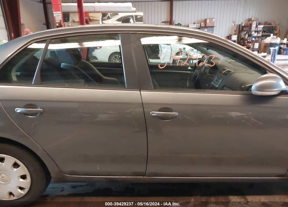 2006 VOLKSWAGEN JETTA VALUE EDITION VIN: 3VWPG71K66M641403