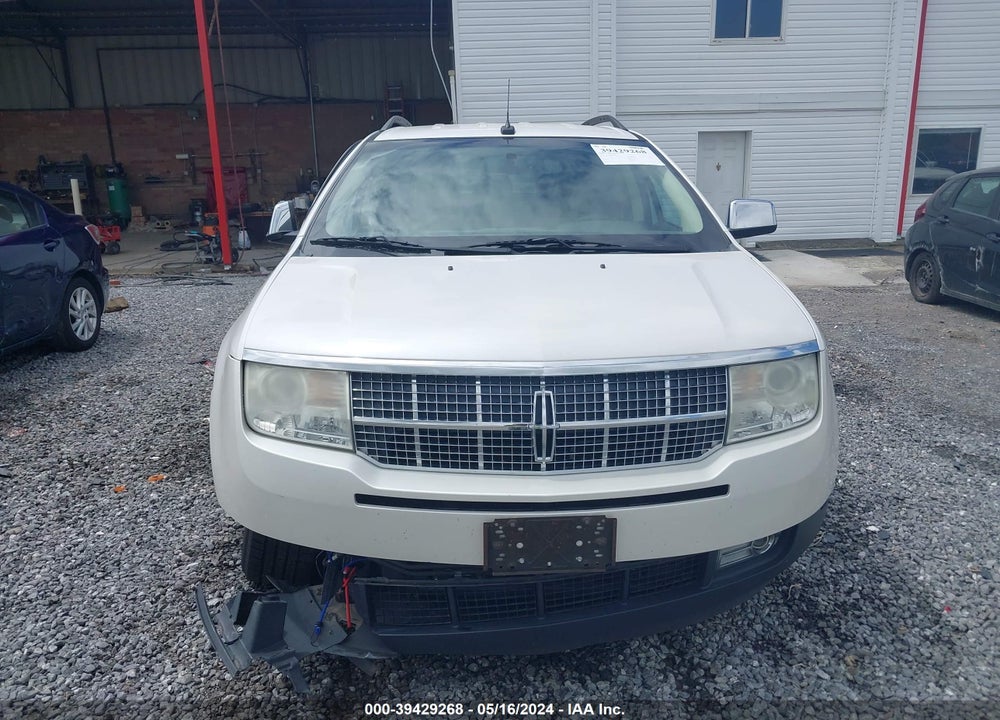 2010 LINCOLN MKX VIN: 2LMDJ6JC0ABJ28748