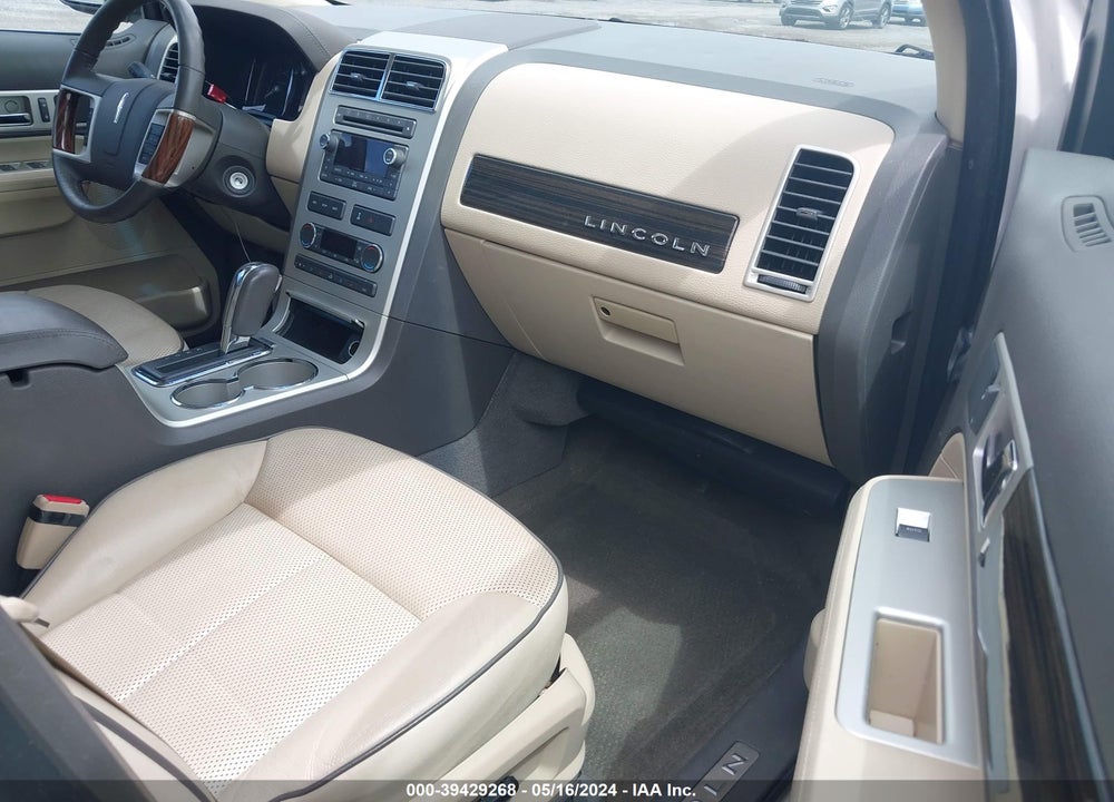 2010 LINCOLN MKX VIN: 2LMDJ6JC0ABJ28748