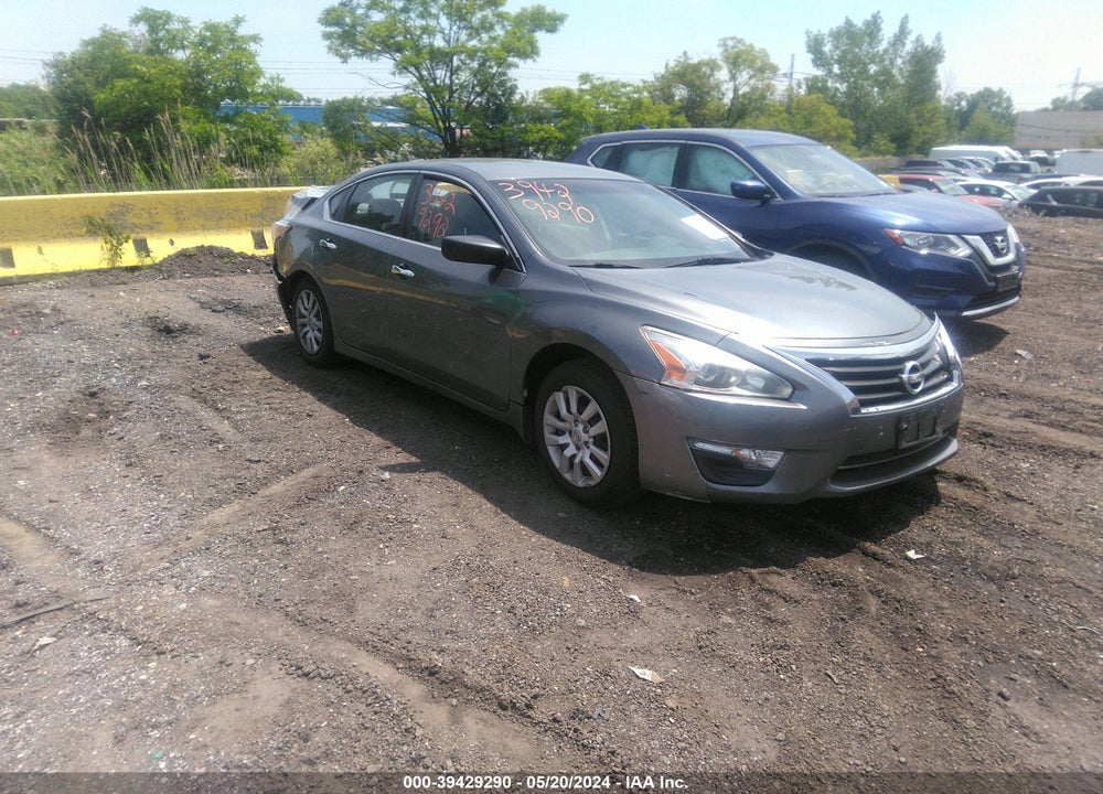 2014 NISSAN ALTIMA 2.5 S VIN: 1N4AL3AP7EN235388
