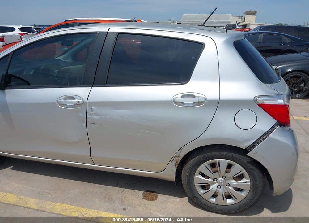 2012 TOYOTA YARIS LE VIN: JTDKTUD38CD536932