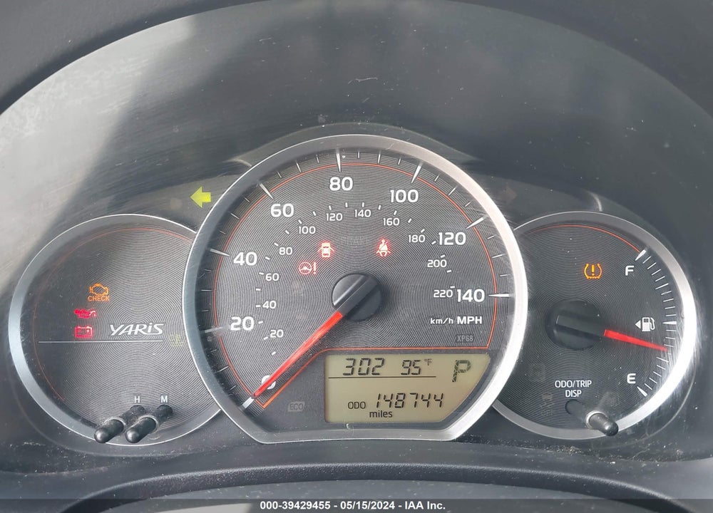2012 TOYOTA YARIS LE VIN: JTDKTUD38CD536932