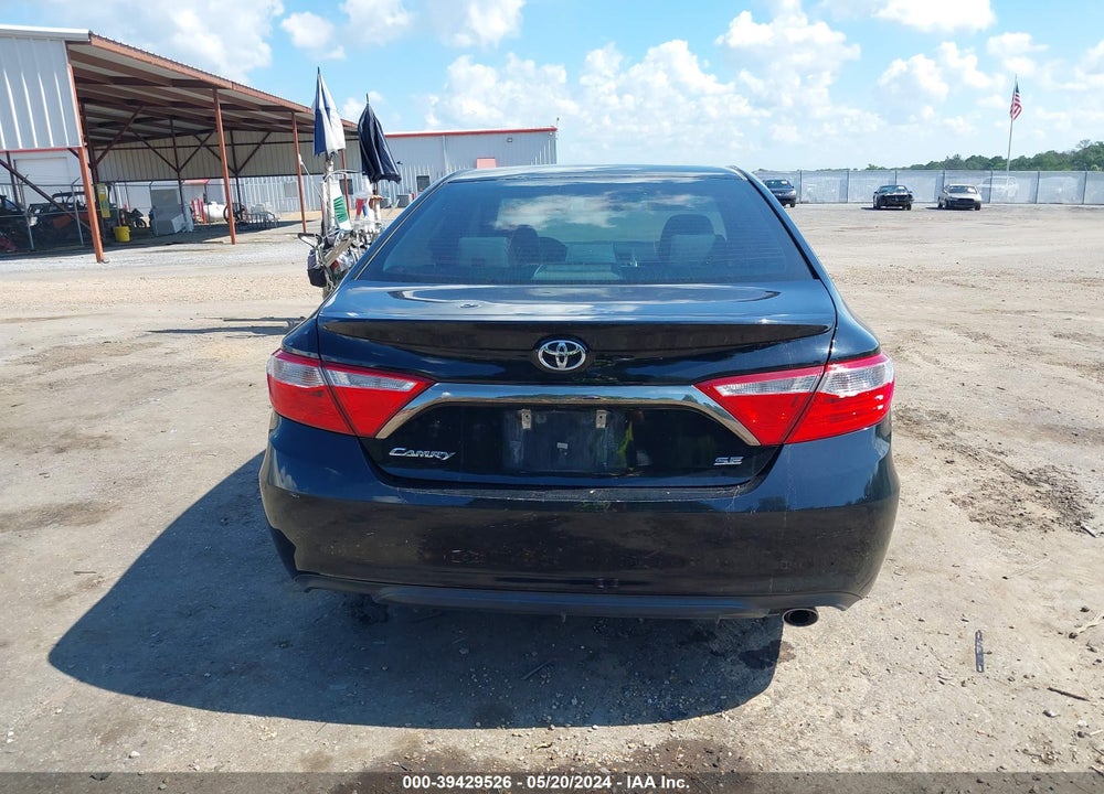 2015 TOYOTA CAMRY SE VIN: 4T1BF1FK3FU916626
