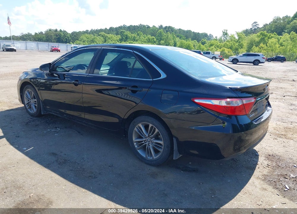 2015 TOYOTA CAMRY SE VIN: 4T1BF1FK3FU916626