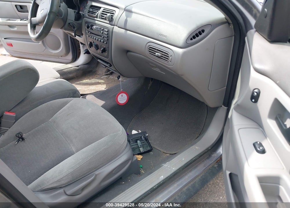 2007 FORD TAURUS SE VIN: 1FAFP53U47A206742