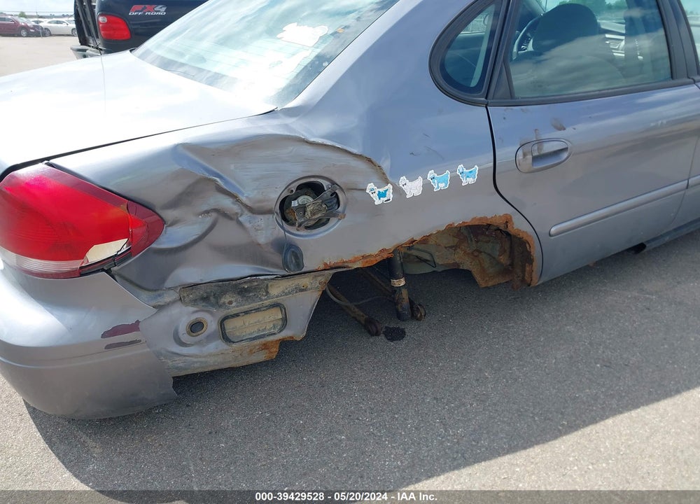 2007 FORD TAURUS SE VIN: 1FAFP53U47A206742