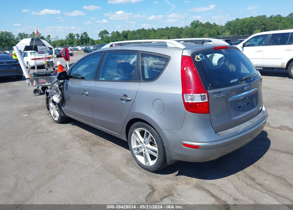 2011 HYUNDAI ELANTRA TOURING SE VIN: KMHDC8AE6BU118191