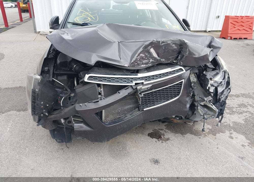 2014 CHEVROLET CRUZE 1LT AUTO VIN: 1G1PC5SB6E7329262