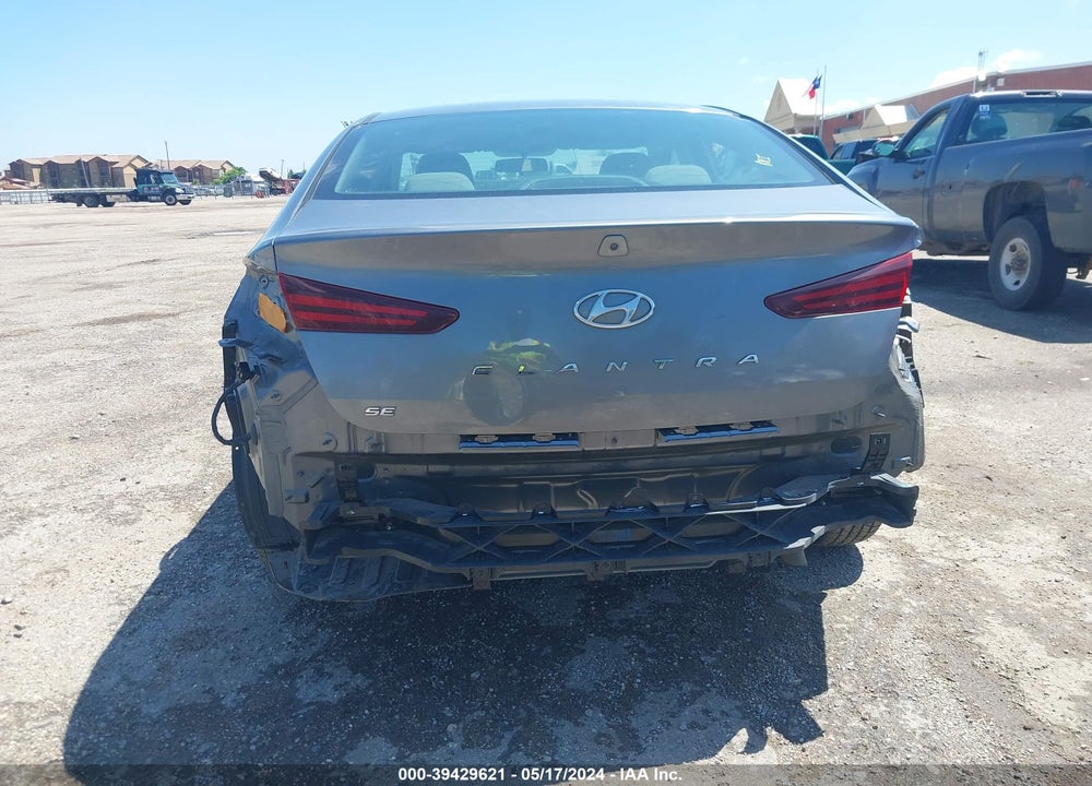 2019 HYUNDAI ELANTRA SE VIN: 5NPD74LF4KH442726