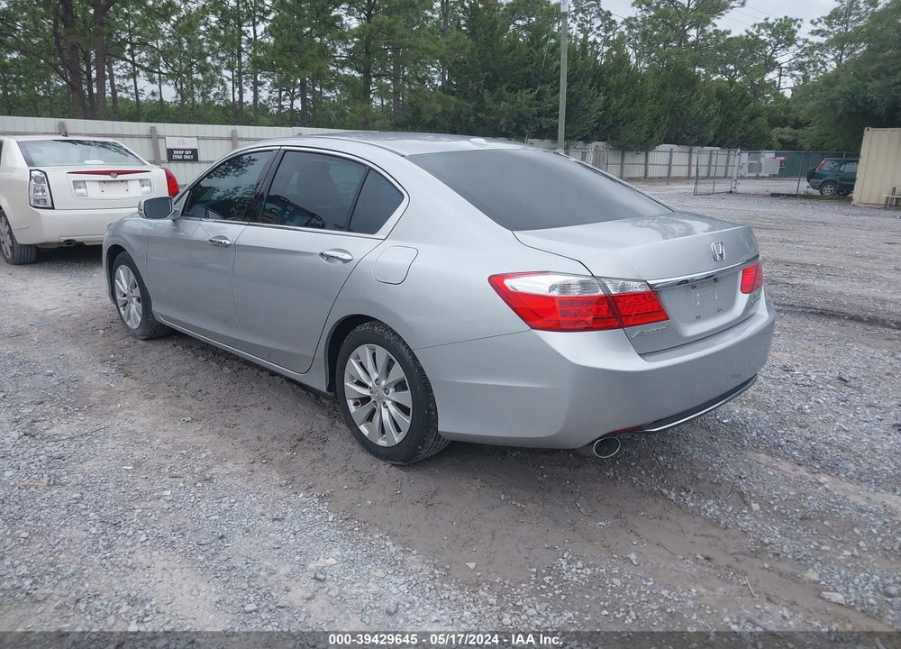 2015 HONDA ACCORD TOURING VIN: 1HGCR3F91FA024306