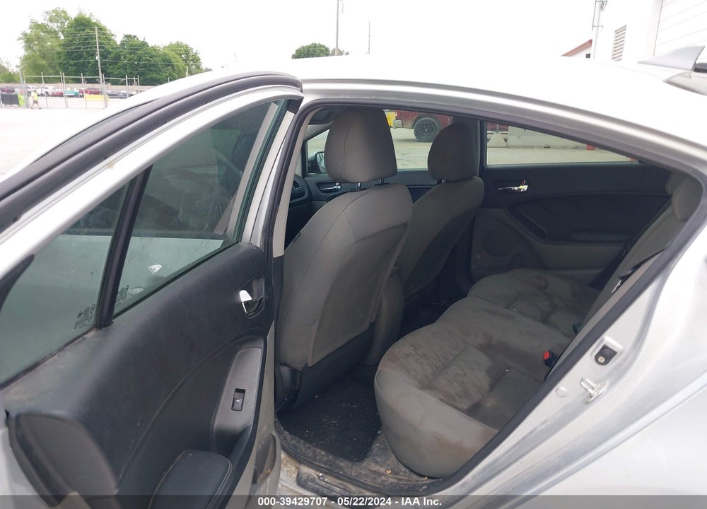 2015 KIA FORTE LX VIN: KNAFK4A61F5342077