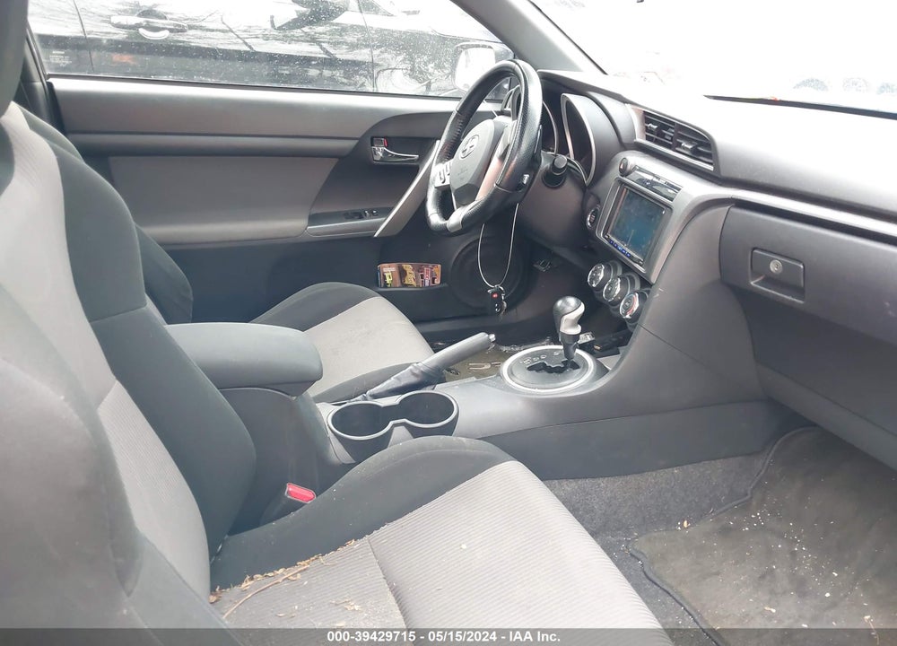2016 SCION TC VIN: JTKJF5C79GJ023900